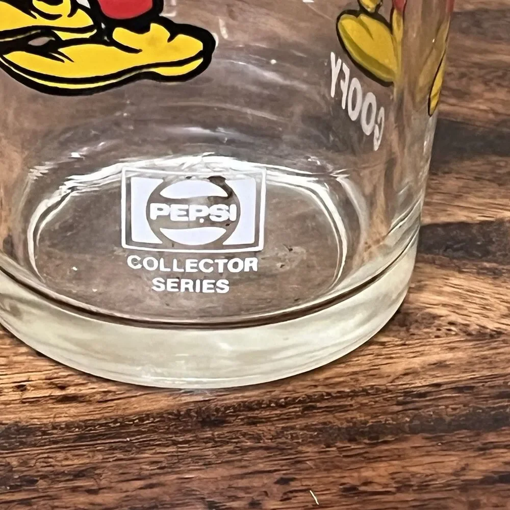 Vintage 70s Glass Walt Disney Goofy Pluto‎ Happy Birthday Mickey Pepsi Collector